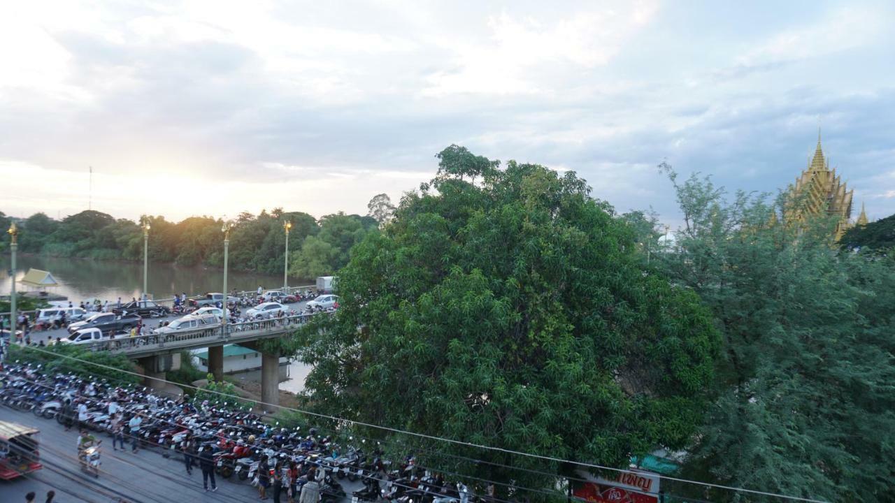 Little Jasmine By The River Phitsanulok Exterior photo