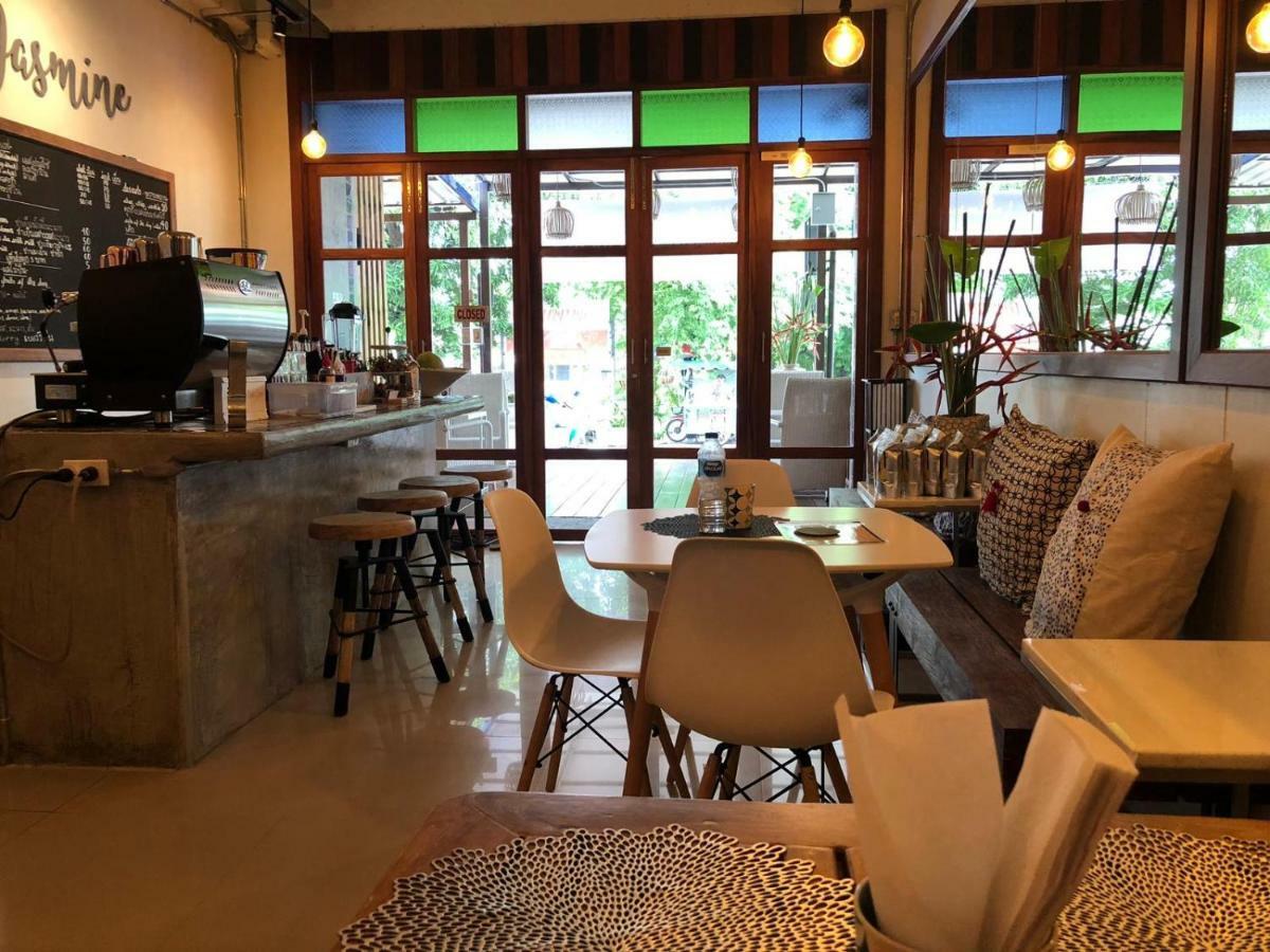 Little Jasmine By The River Phitsanulok Exterior photo